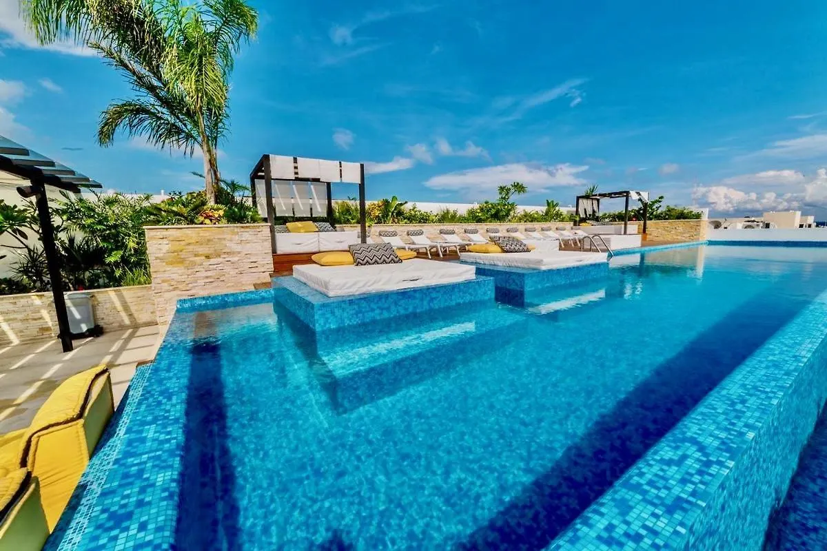 Menesse The City By Casago Playa del Carmen Mexiko